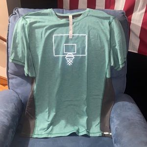 Men’s XL lululemon t shirt
